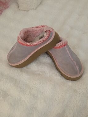 UGG Women's Pink & Gray Shearling-Lined Slip-On Clog